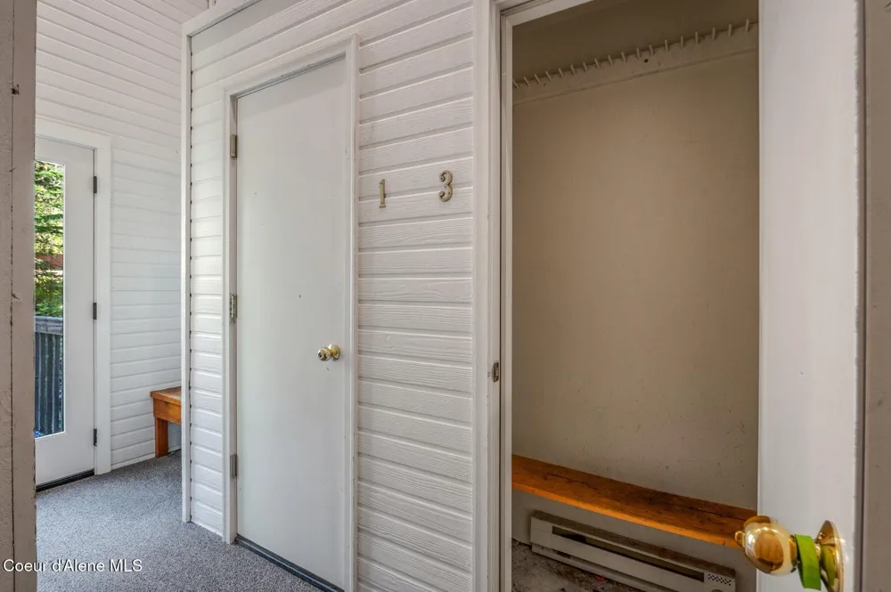 227 Crystal Springs Rd ## 3 Sandpoint, ID 83864