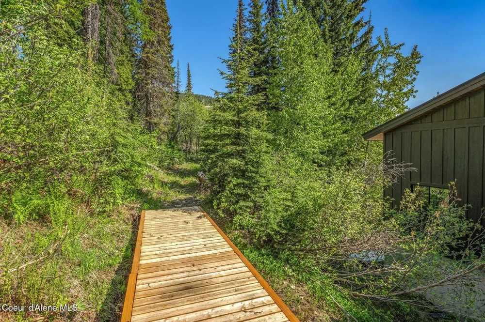 227 Crystal Springs Rd ## 3 Sandpoint, ID 83864