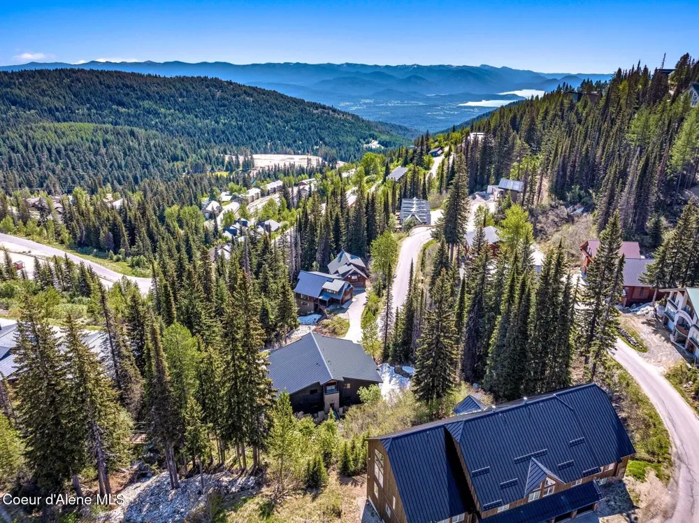 227 Crystal Springs Rd ## 3 Sandpoint, ID 83864