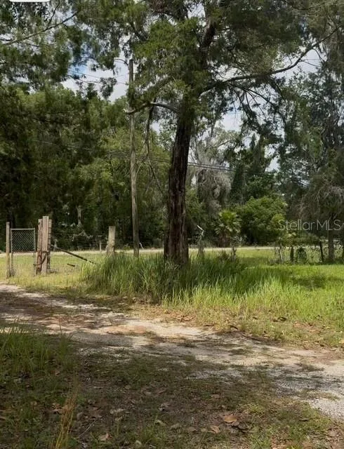 17297 PONCE DE LEON BOULEVARD Brooksville, FL 34614