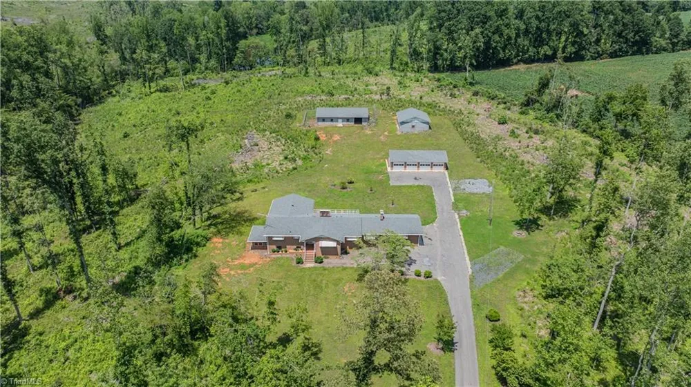 8521 US Highway 64 E Ramseur, NC 27316