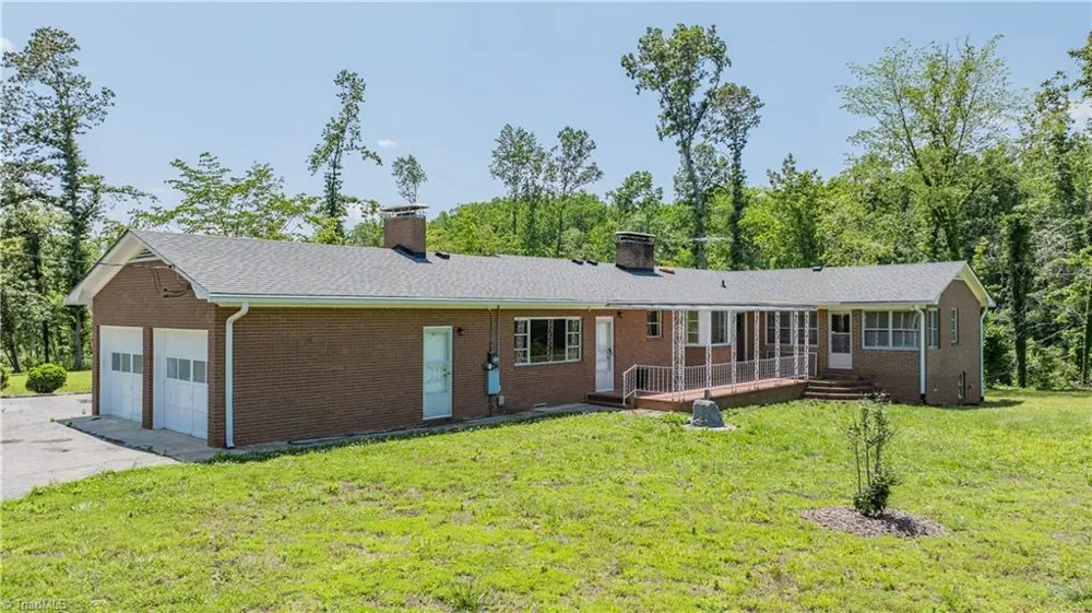 8521 US Highway 64 E Ramseur, NC 27316