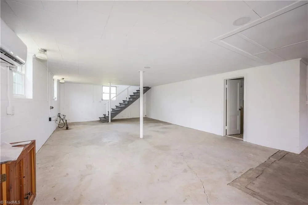 8521 US Highway 64 E Ramseur, NC 27316