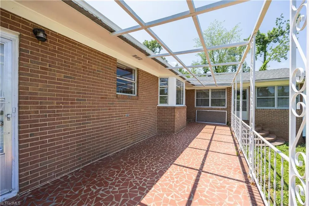 8521 US Highway 64 E Ramseur, NC 27316