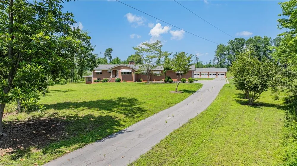 8521 US Highway 64 E Ramseur, NC 27316