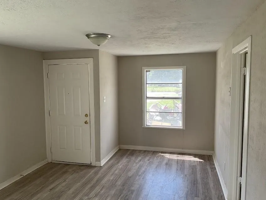 805 E Calhoun Street El Campo, TX 77437