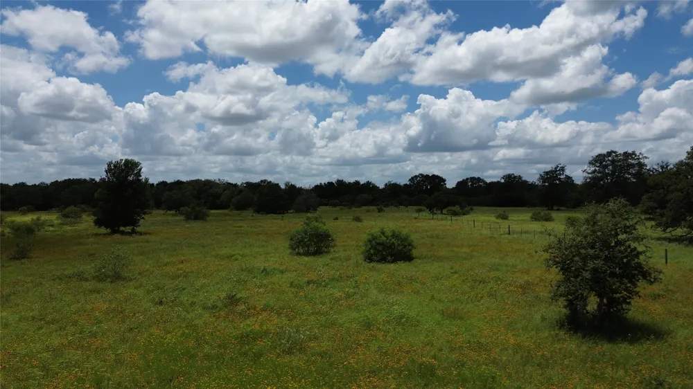 2 SH 95 Highway Smithville, TX 78957