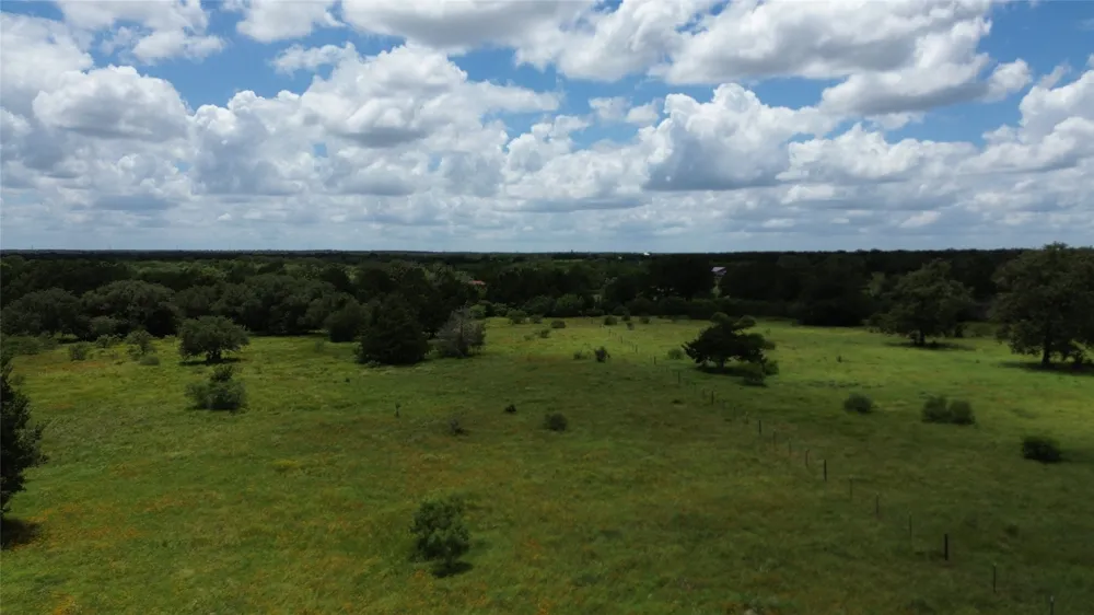 2 SH 95 Highway Smithville, TX 78957