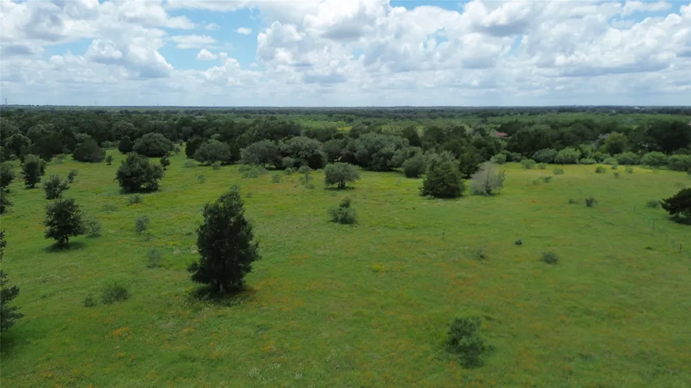 2 SH 95 Highway Smithville, TX 78957