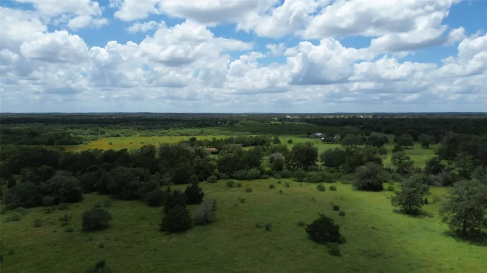 2 SH 95 Highway Smithville, TX 78957