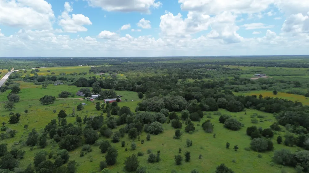 2 SH 95 Highway Smithville, TX 78957