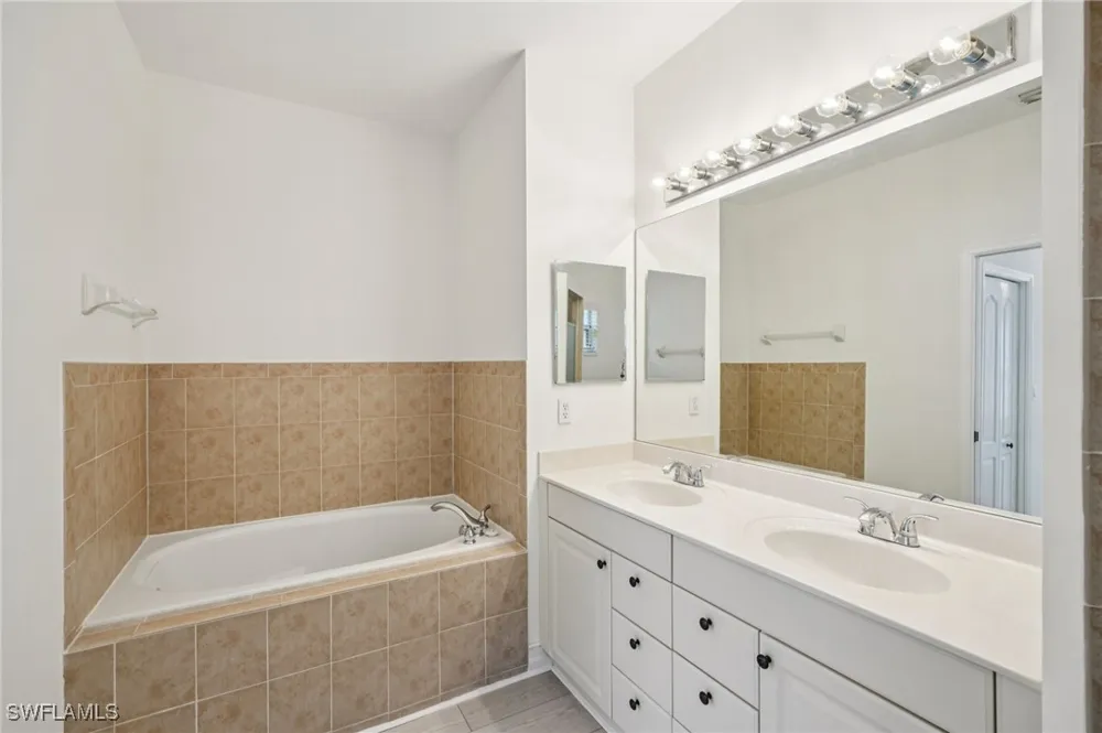Sanctuary Drive #1 Naples, FL 34104