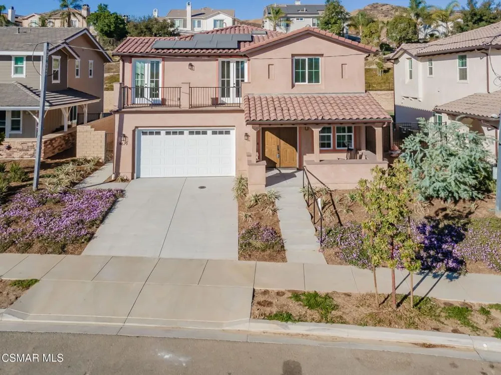 4679 Summit Avenue Simi Valley, CA 93063