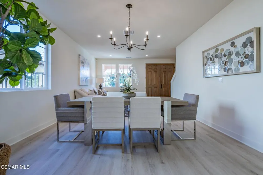 4679 Summit Avenue Simi Valley, CA 93063