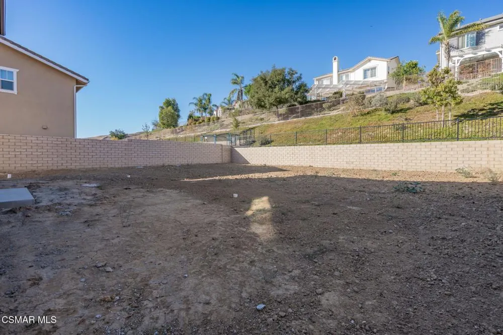 4679 Summit Avenue Simi Valley, CA 93063