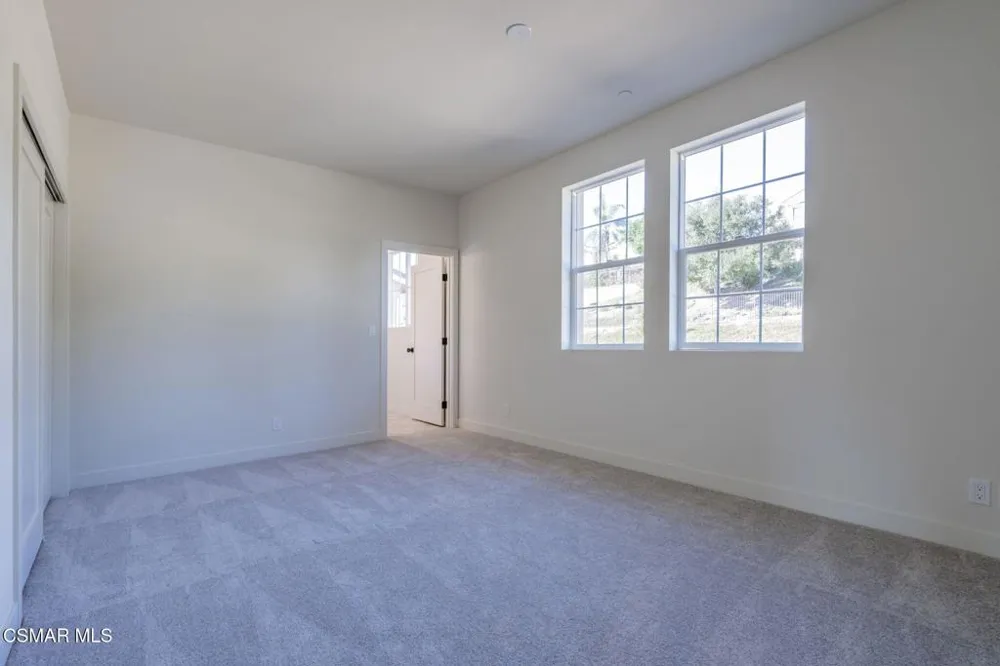 4679 Summit Avenue Simi Valley, CA 93063