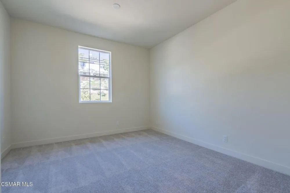 4679 Summit Avenue Simi Valley, CA 93063