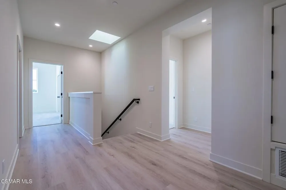 4679 Summit Avenue Simi Valley, CA 93063