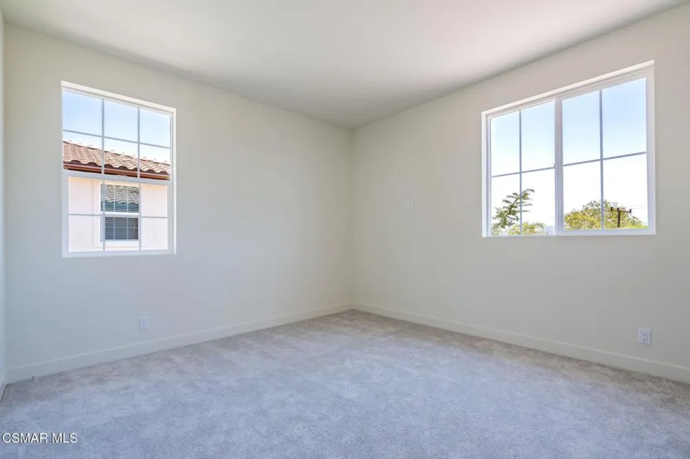 4679 Summit Avenue Simi Valley, CA 93063
