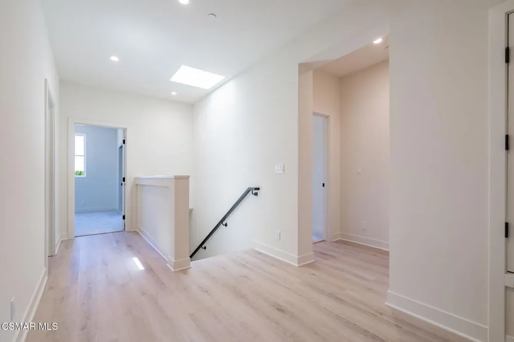 4679 Summit Avenue Simi Valley, CA 93063