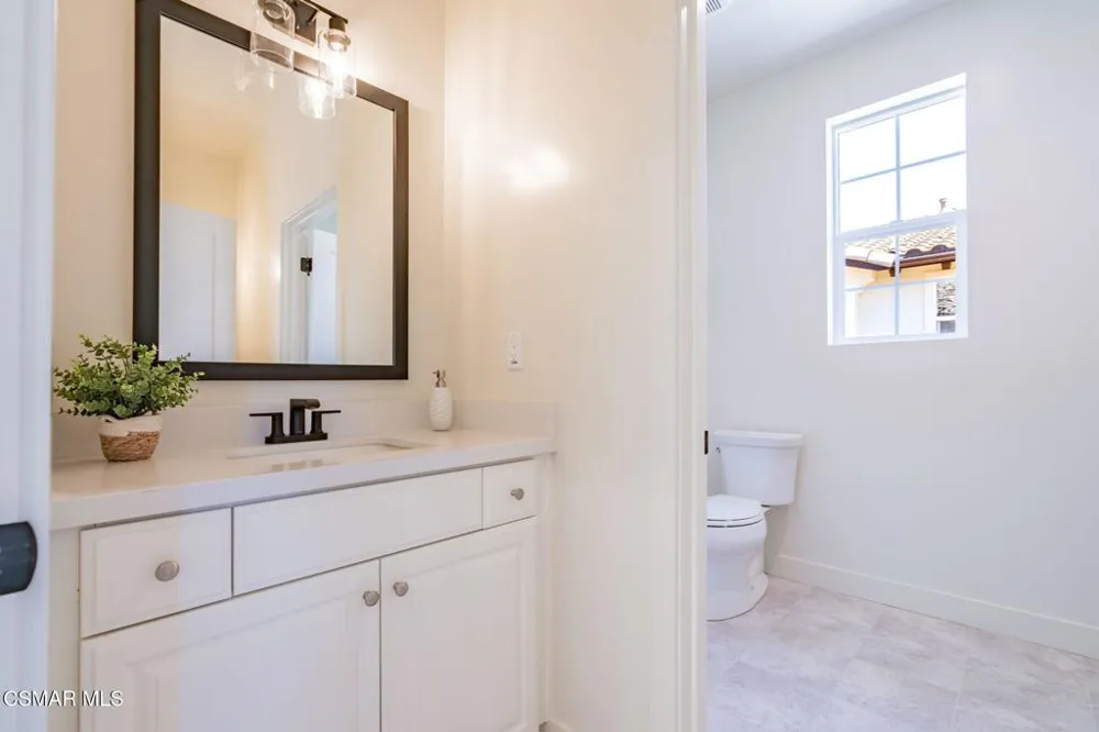 4679 Summit Avenue Simi Valley, CA 93063