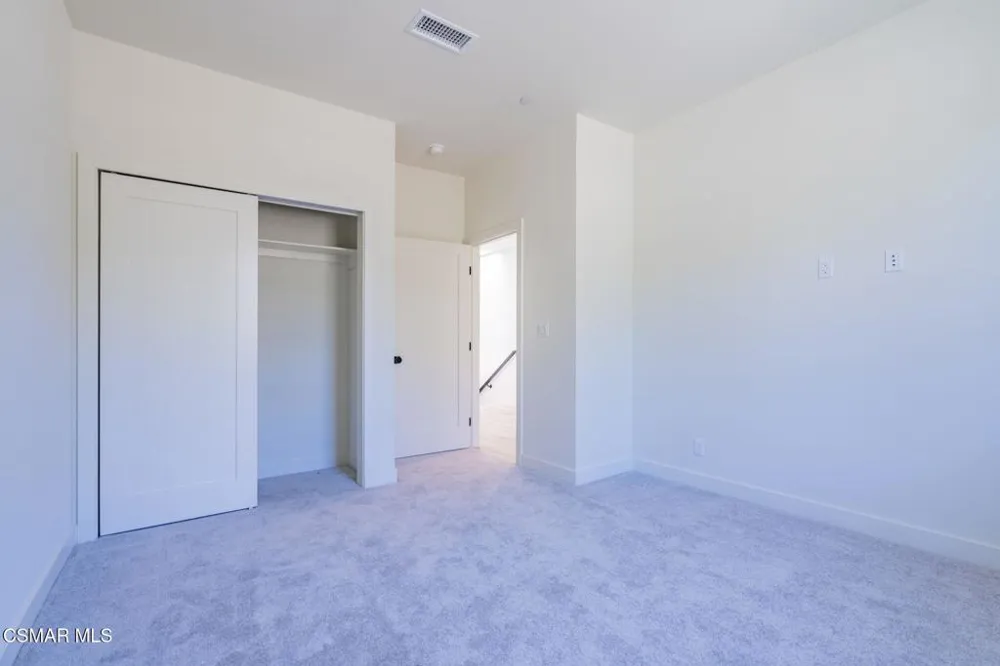 4679 Summit Avenue Simi Valley, CA 93063