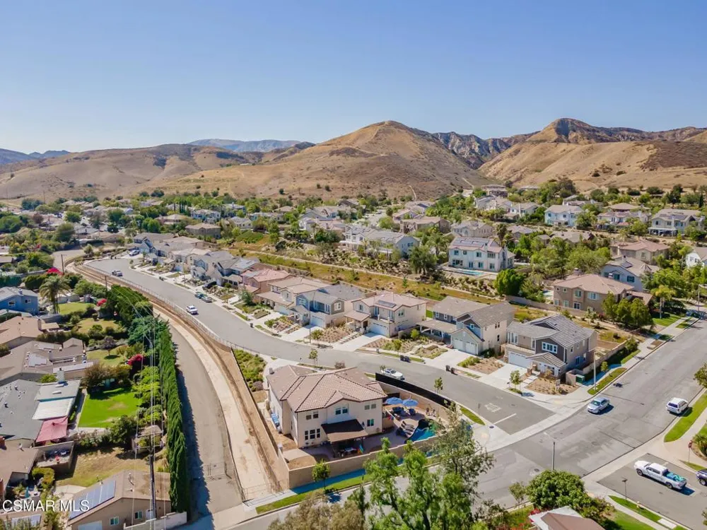 4679 Summit Avenue Simi Valley, CA 93063