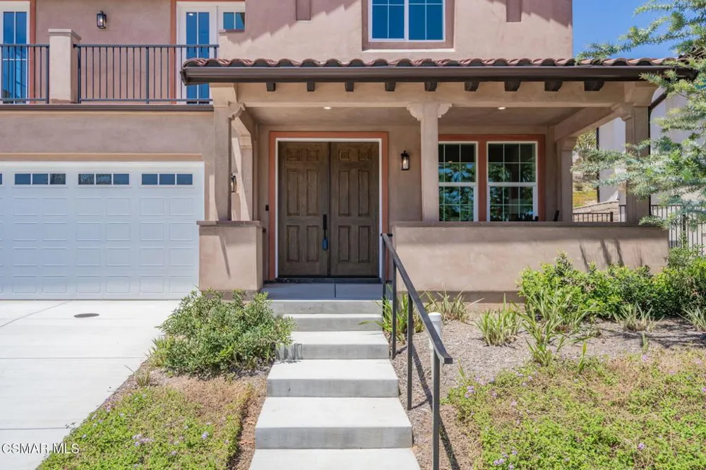 4679 Summit Avenue Simi Valley, CA 93063