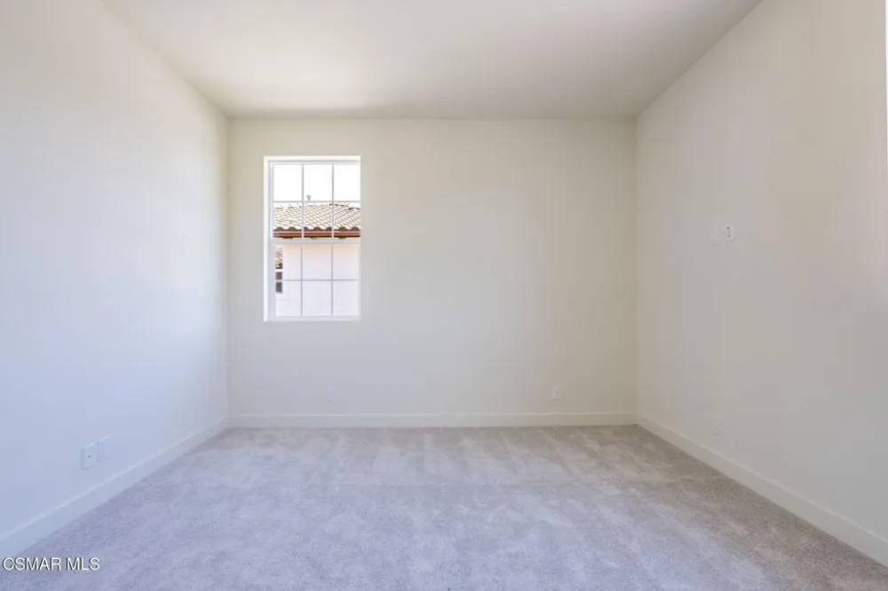 4679 Summit Avenue Simi Valley, CA 93063