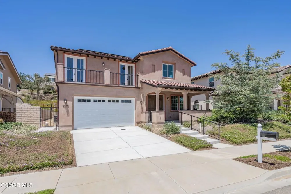 4679 Summit Avenue Simi Valley, CA 93063