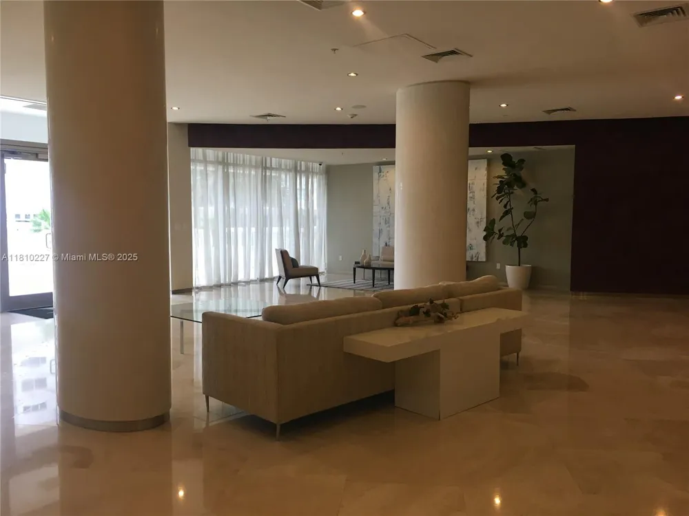 10275 Collins Ave #628 Bal Harbour, FL 33154