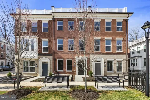 10302 GROSVENOR PLACE