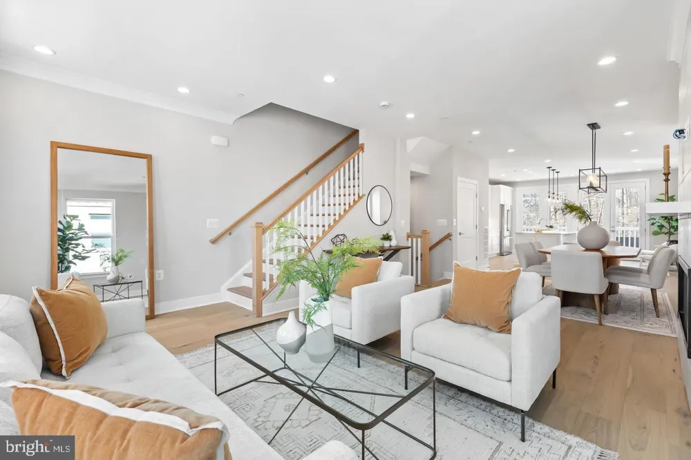 10302 GROSVENOR PLACE Rockville, MD 20852