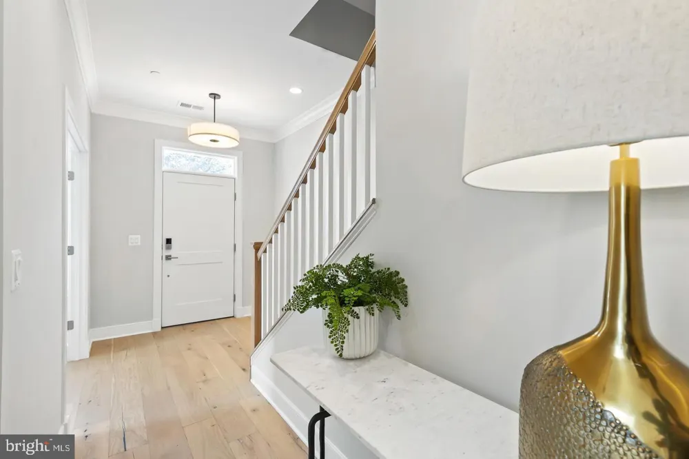 10302 GROSVENOR PLACE Rockville, MD 20852