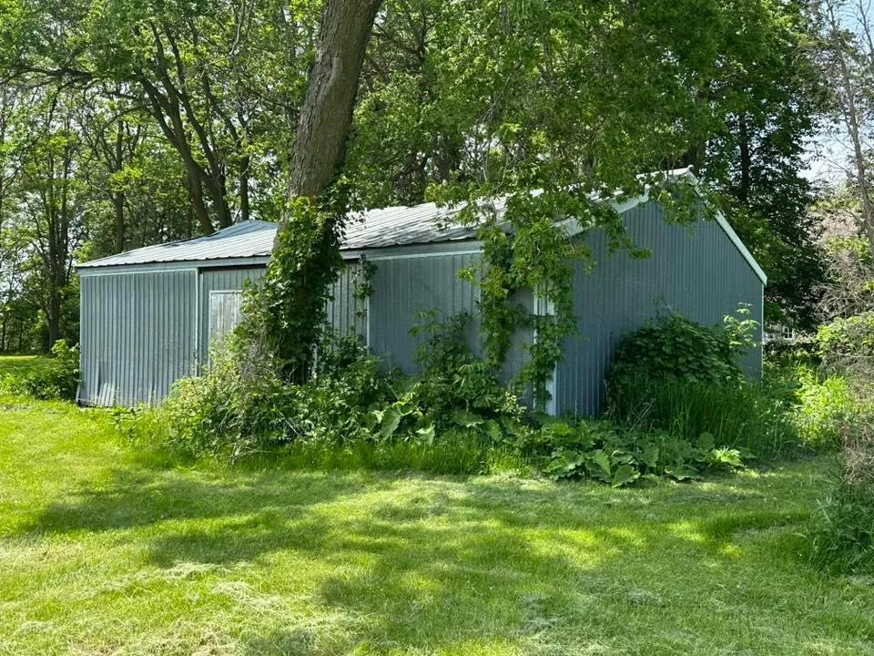 29281 Biehn Drive Madison Lake, MN 56063