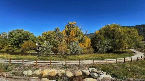 306 Southside Loop
