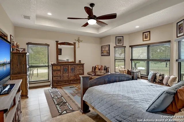 1494 County Road 433 Stockdale, TX 78160