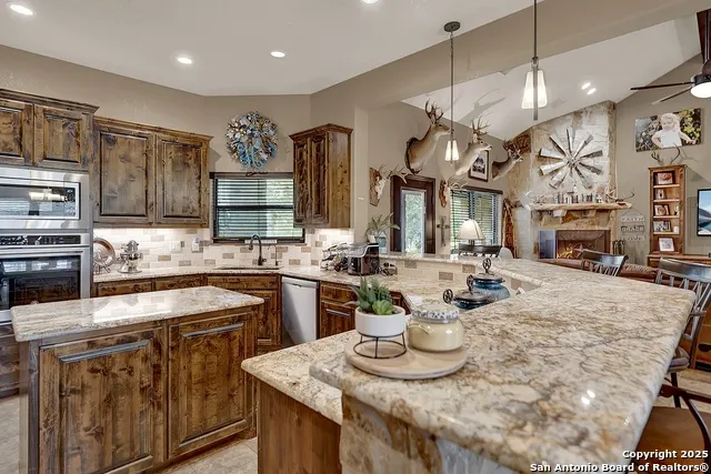 1494 County Road 433 Stockdale, TX 78160