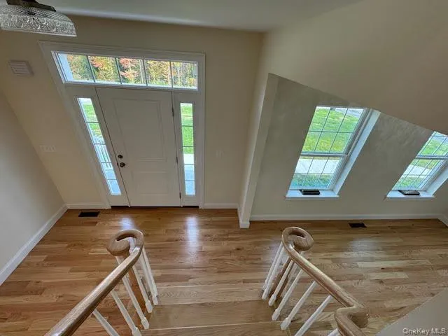 4 Jefferson Avenue New Windsor, NY 12553