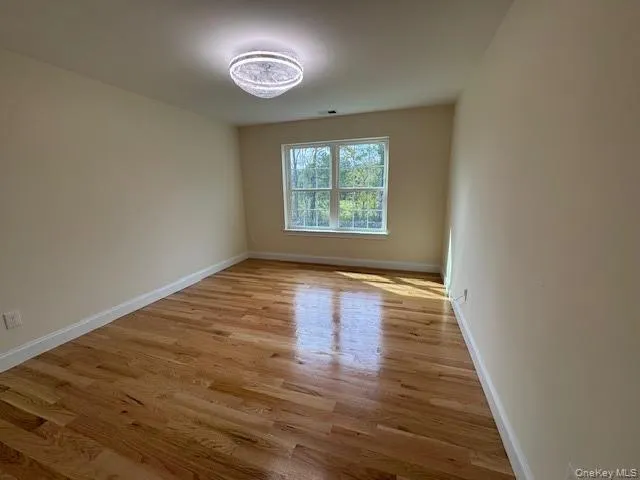 4 Jefferson Avenue New Windsor, NY 12553
