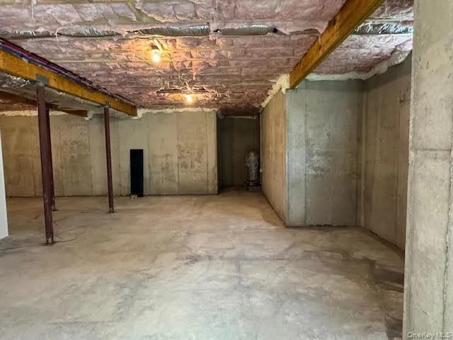 4 Jefferson Avenue New Windsor, NY 12553