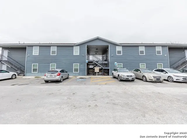 8111 Landing San Antonio, TX 78227