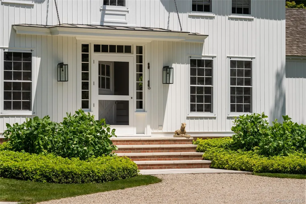 182 Church Lane Bridgehampton, NY 11932