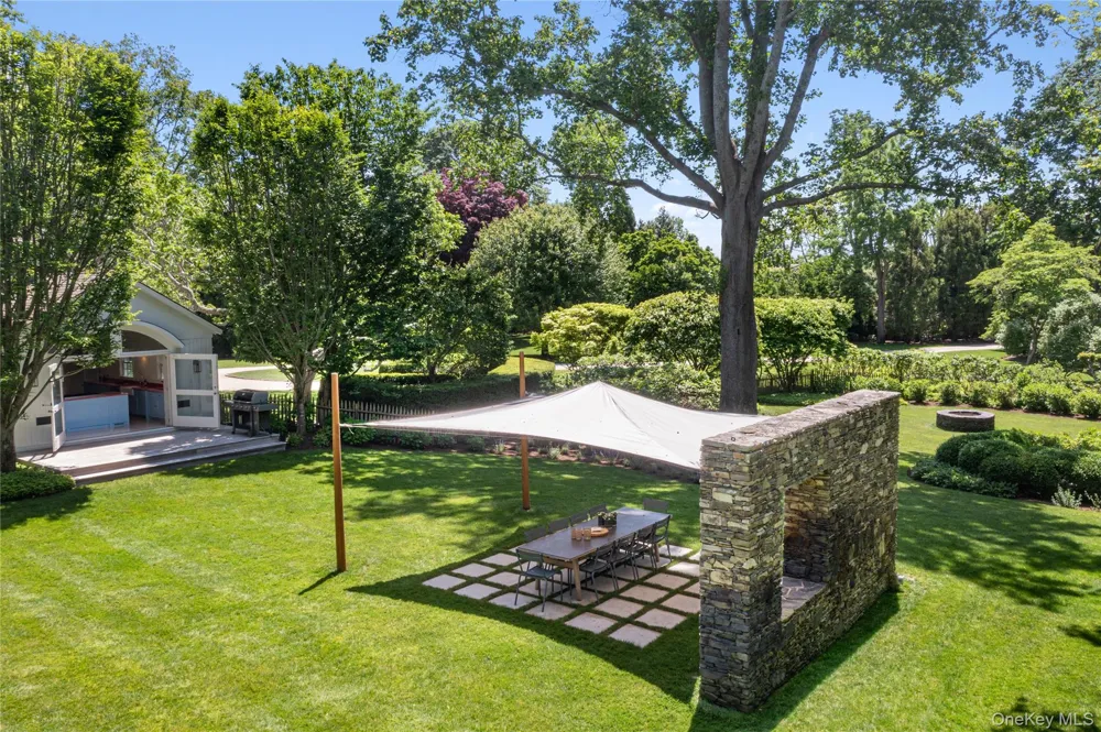 182 Church Lane Bridgehampton, NY 11932