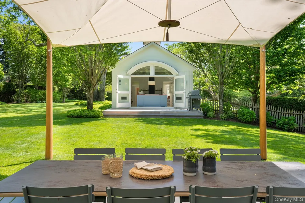 182 Church Lane Bridgehampton, NY 11932