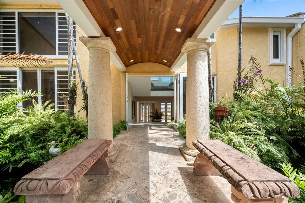 10 RIDGETOP Humacao, PR 00791