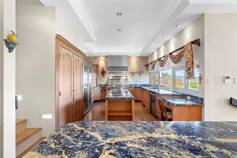 10 RIDGETOP Humacao, PR 00791