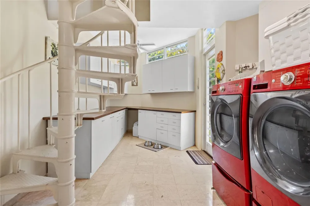 10 RIDGETOP Humacao, PR 00791