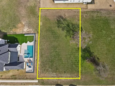 1918 Running Deer Lane