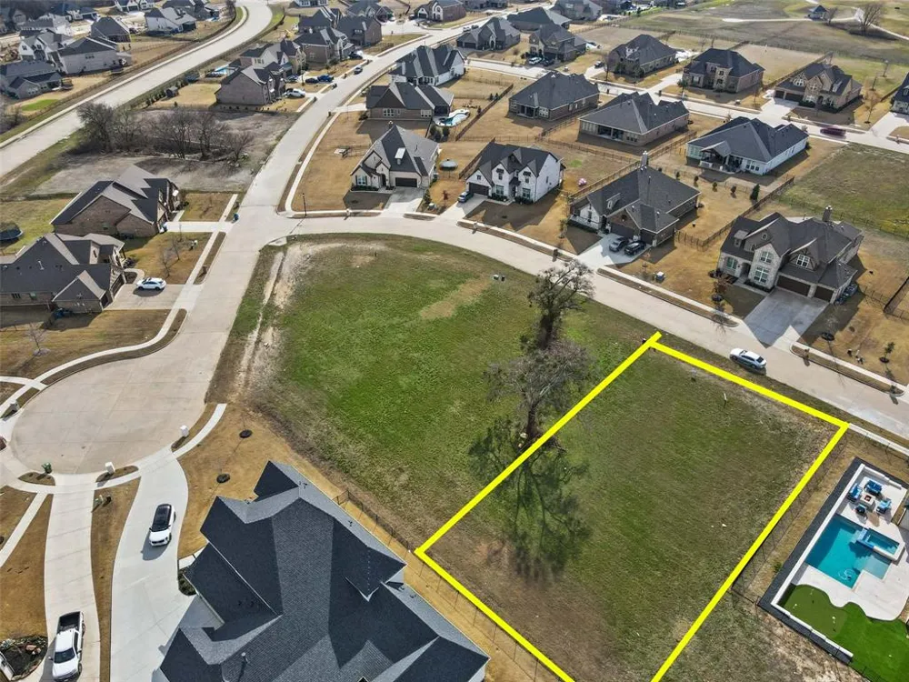 1918 Running Deer Lane Gunter, TX 75058